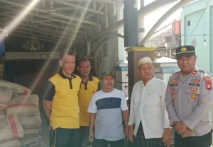 Laksanakan Bhakti Religi, Kapolsek Sepatan AKP Fahyani Didoakan Pengurus Masjid