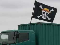 Pakar Komunikasi UMY Berikan Pandangan Soal Fenomena Bendera One Piece dan Tafsir Semiotika.