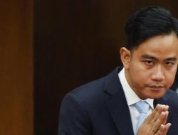 Gibran Kerahkan 3 Pengacara Hadapi Gugatan Rp125 T, Sidang Ditunda.? 