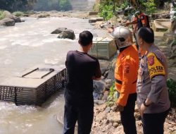 Terpeleset Saat Main di Sungai Cisadane Bogor, Bocah 5 Tahun Ditemukan Tewas.
