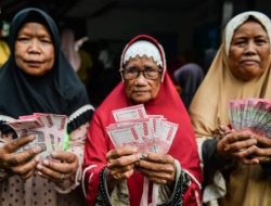 Termasuk Sukabumi, Jutaan KPM Mulai Terima Bansos November 2025: PKH, BPNT, dan BLT Kesra Cair