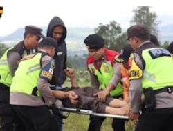 Polres Wonosobo Gelar Simulasi Penanggulangan Bencana yang Melibatkan Ratusan Personil. 