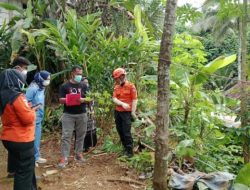 Tiga Hari Hilang Mbah Sopirin Ditemukan Tertelungkup di Tebing Belakang Rumahnya di Kaliwiro